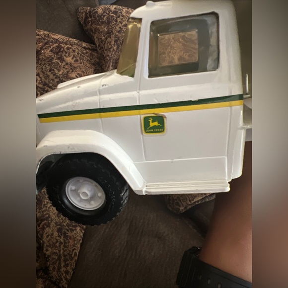 Vintage John Deere White Metal Dump Truck Toy Vehicle Farm Tractor - Picture 6 of 16